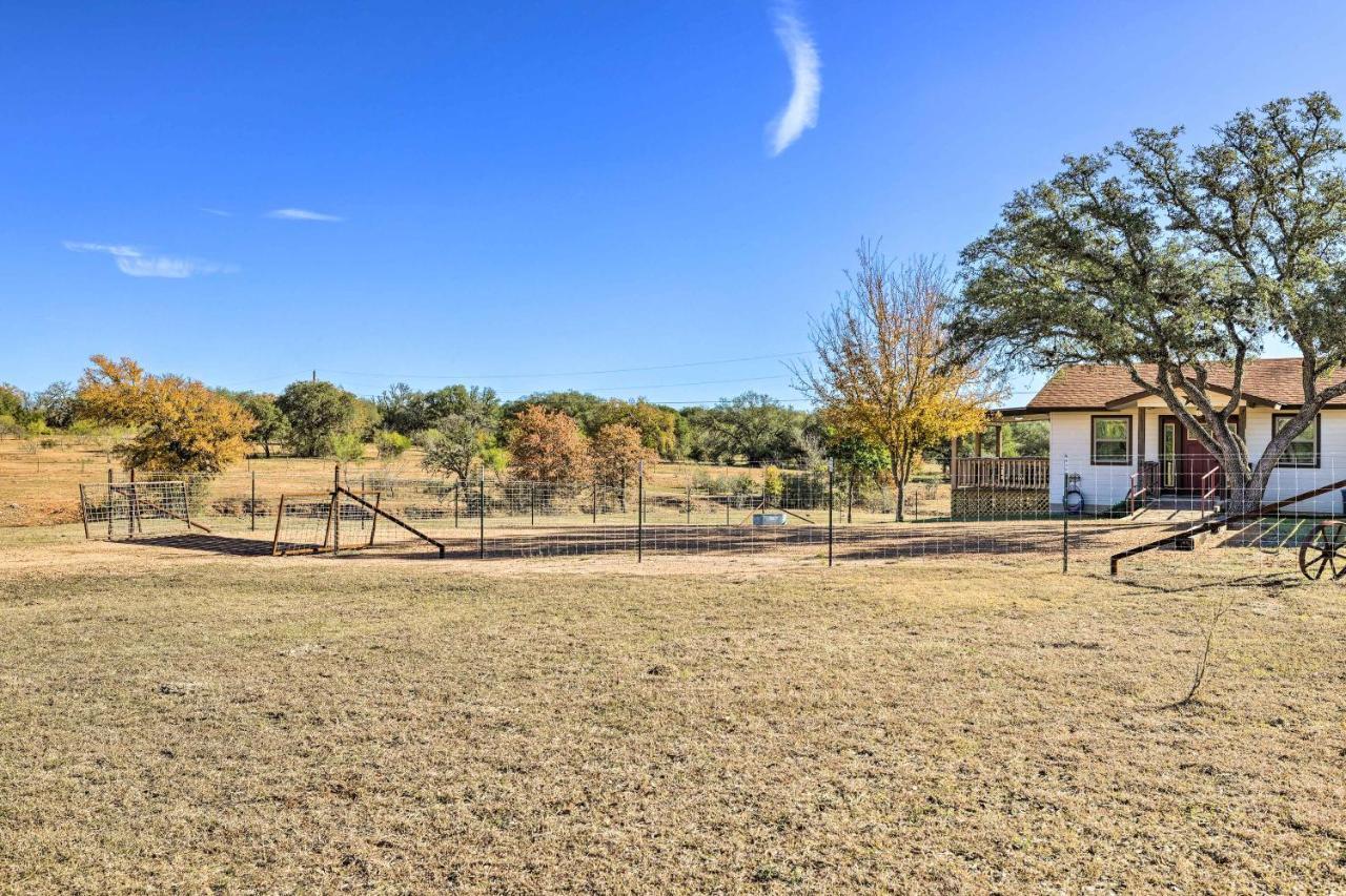 Cozy Fredericksburg Studio Near Wineries! Extérieur photo